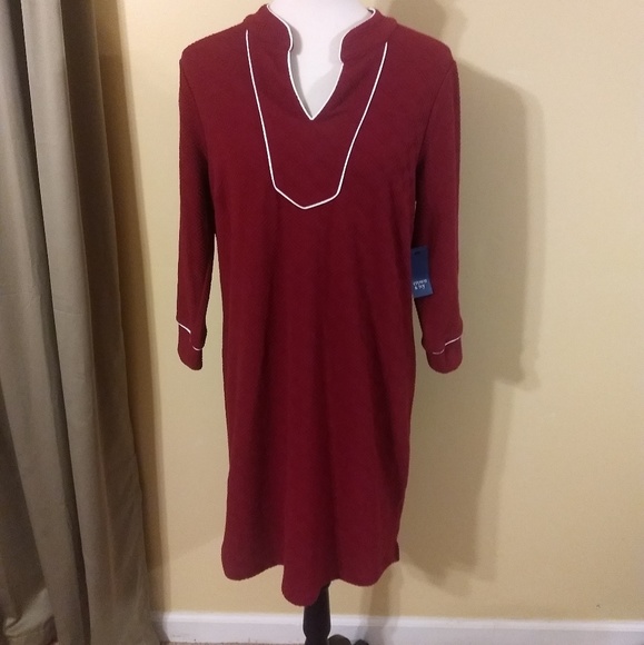 crown & ivy Dresses & Skirts - Crown & Ivy textured modest dress sz small NWT *D6